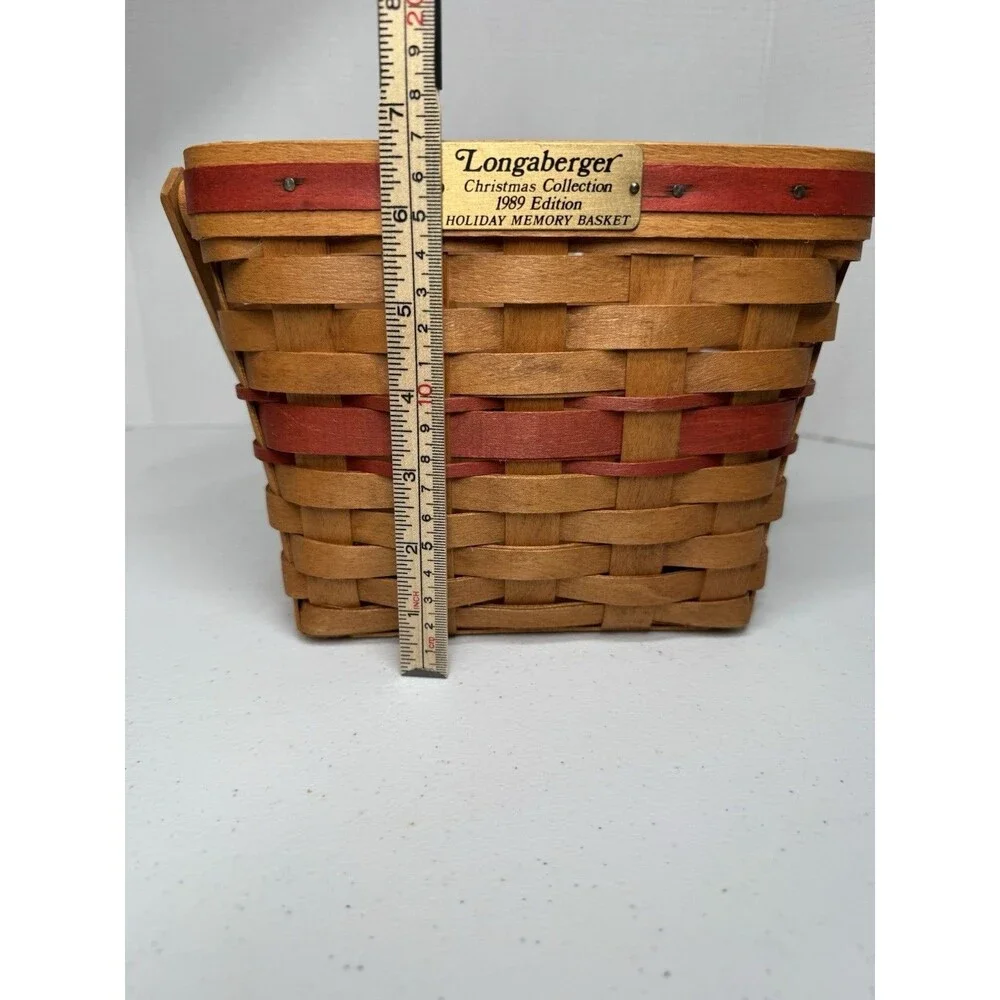 Vintage Longaberger Christmas Collection 1989 Edition Red Holiday Memory Basket